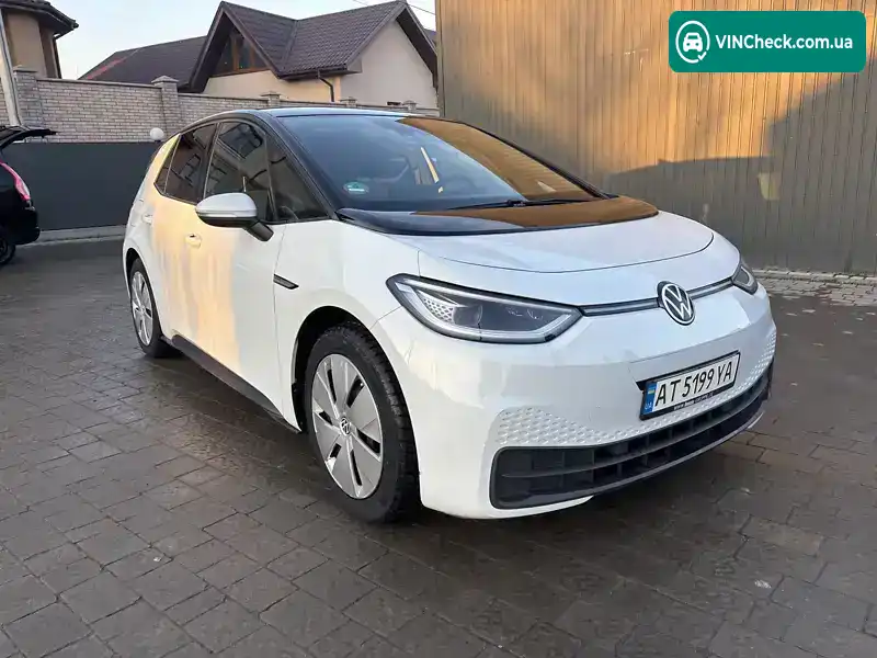 Volkswagen ID.3 2021, фото з оголошення 1 з 7, VIN WVWZZZE1ZMP061384