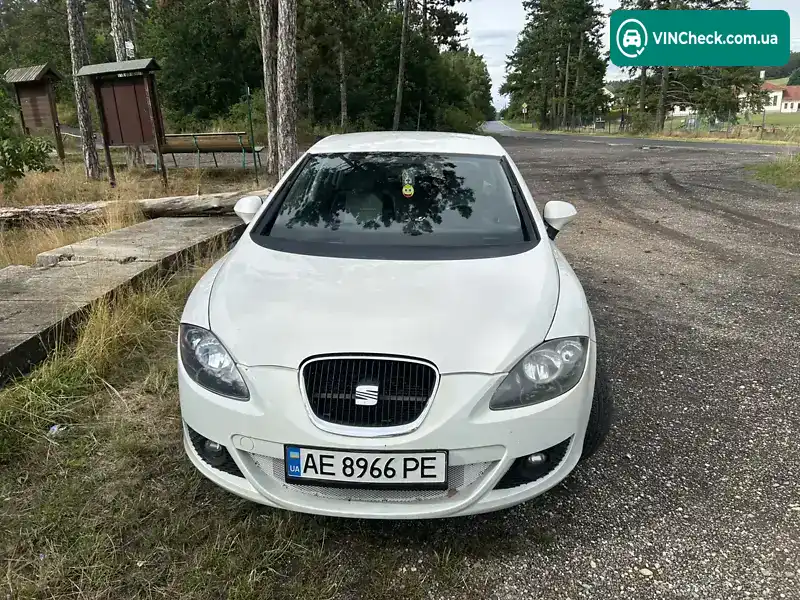 SEAT Leon 2011, фото з оголошення 1 з 6, VIN VSSZZZ1PZBR076066