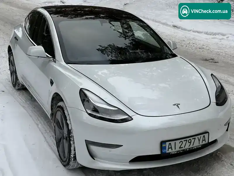 Tesla Model 3 2018, фото з оголошення 2 з 21, VIN 5YJ3E1EA9JF154733