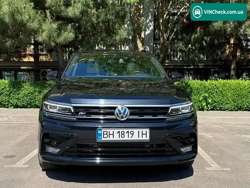 Volkswagen Tiguan 2020, фото з оголошення 2 з 14, VIN 3VV2B7AX1MM012587