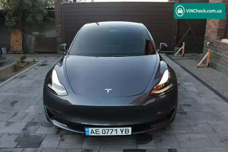 Tesla Model 3 2023, фото з оголошення 2 з 21, VIN 5YJ3E1EA7PF674048