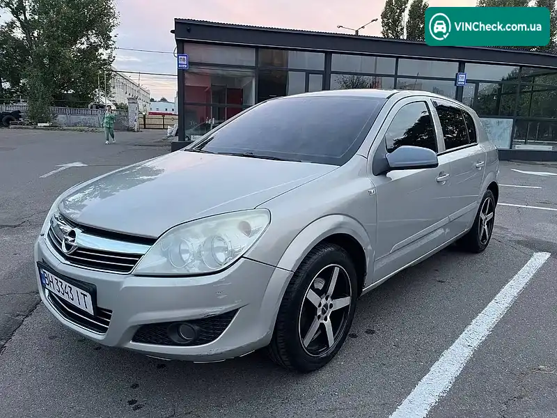 Opel Astra 2007, фото з оголошення 2 з 11, VIN Y6D0AHL4875152082