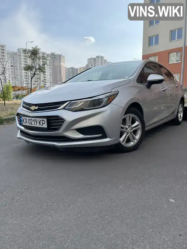 Chevrolet Cruze 2018, фото з оголошення 2 з 21, VIN 3G1BE6SM6JS605608
