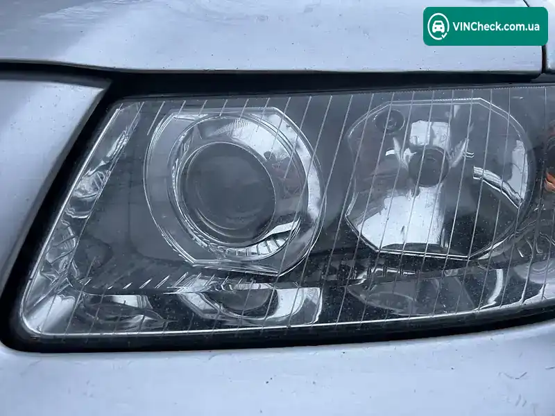 Audi A3 1997, фото з оголошення 2 з 9, VIN WVWZZZ1HZRW345324