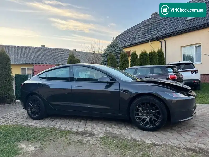 Tesla Model 3 2025, фото з оголошення 2 з 19, VIN 5YJ3E1EA5SF922385