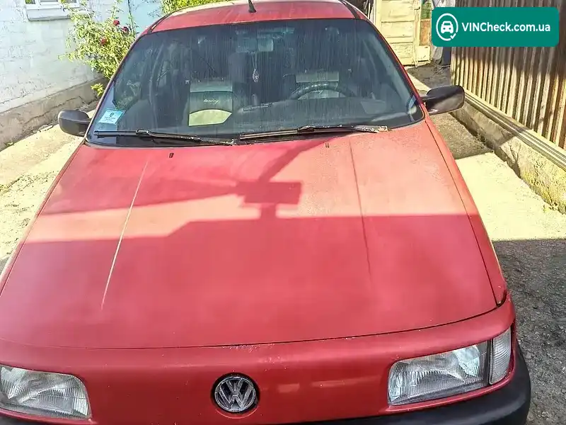 Volkswagen Passat 1991, фото з оголошення 1 з 8, VIN WVWZZZ31ZMB104544
