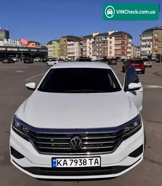 Volkswagen Passat 2019, фото з оголошення 2 з 21, VIN 1VWSA7A39LC007052