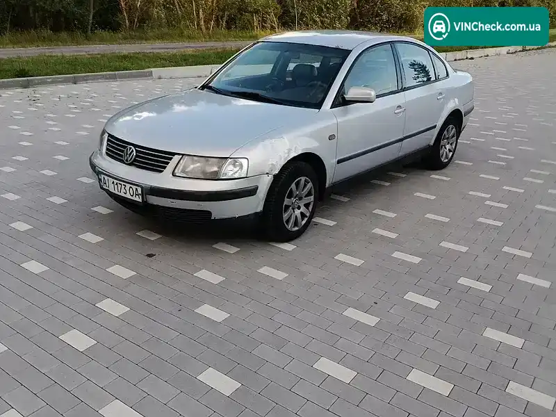 Volkswagen Passat 1998, фото з оголошення 2 з 20, VIN WVWZZZ3BZWE309876