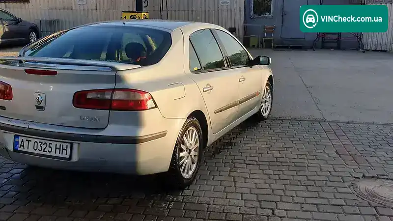 Renault Laguna 2002, фото з оголошення 2 з 8, VIN VF1BG0G0627176527