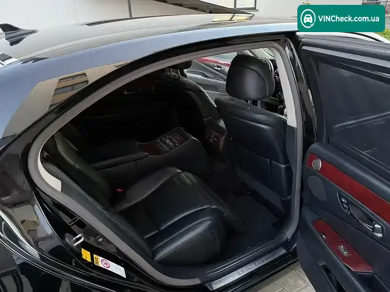 Lexus LS 2007, фото з оголошення 2 з 12, VIN JTHGL46F175019063