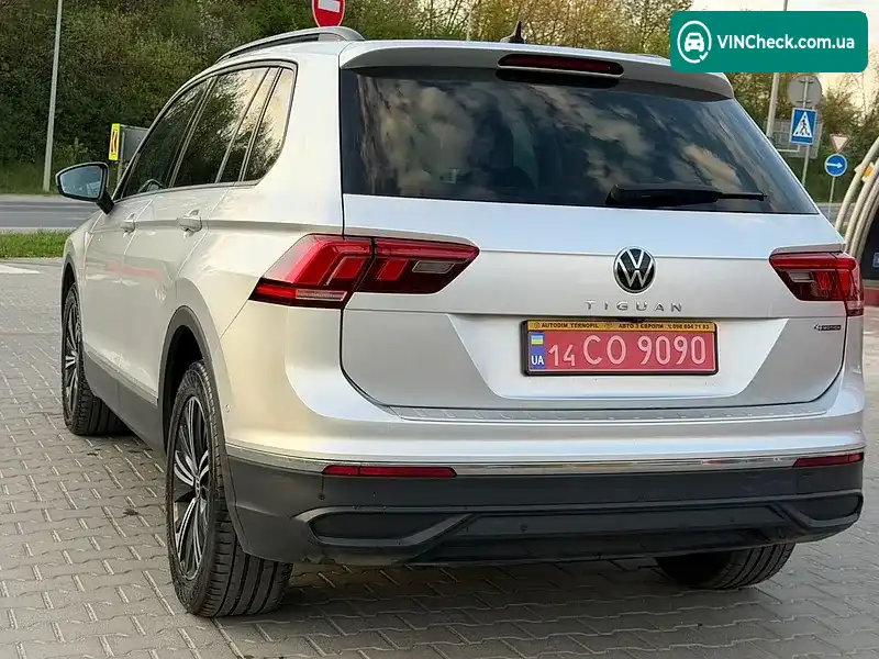 Volkswagen Tiguan 2022, фото з оголошення 2 з 20, VIN WVGZZZ5NZMW076723