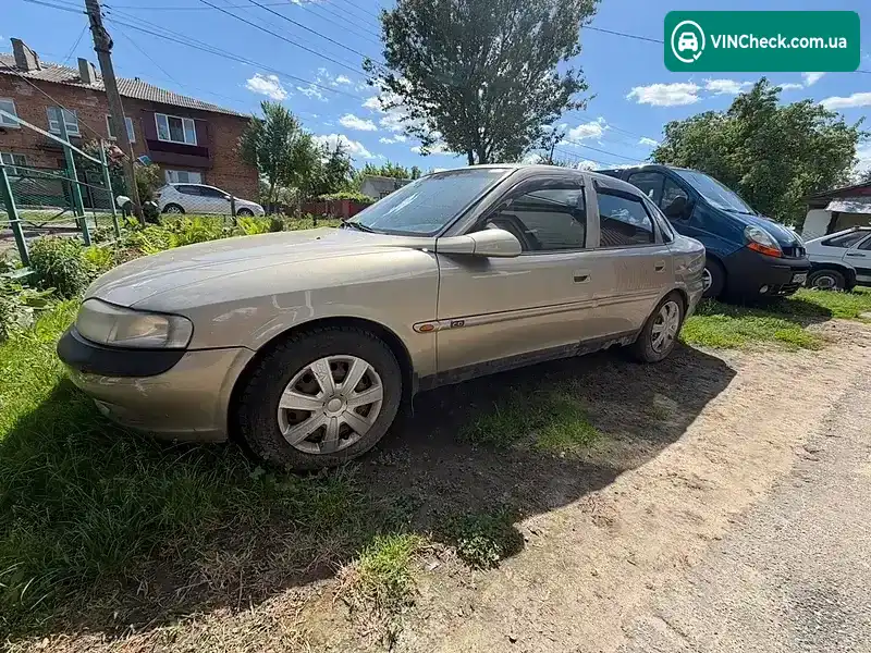 Opel Vectra 1997, фото з оголошення 2 з 9, VIN W0L000036V5038325