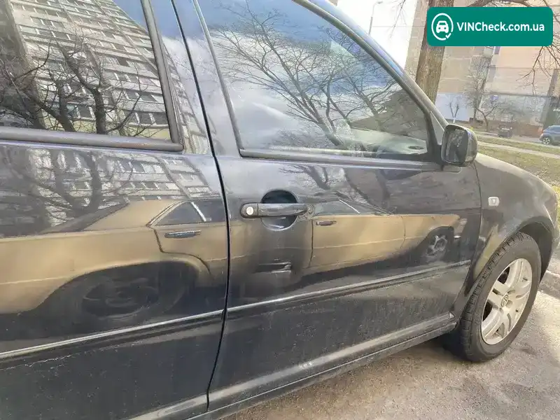 Volkswagen Golf 1999, фото з оголошення 2 з 11, VIN WVWZZZ1JZXW462134