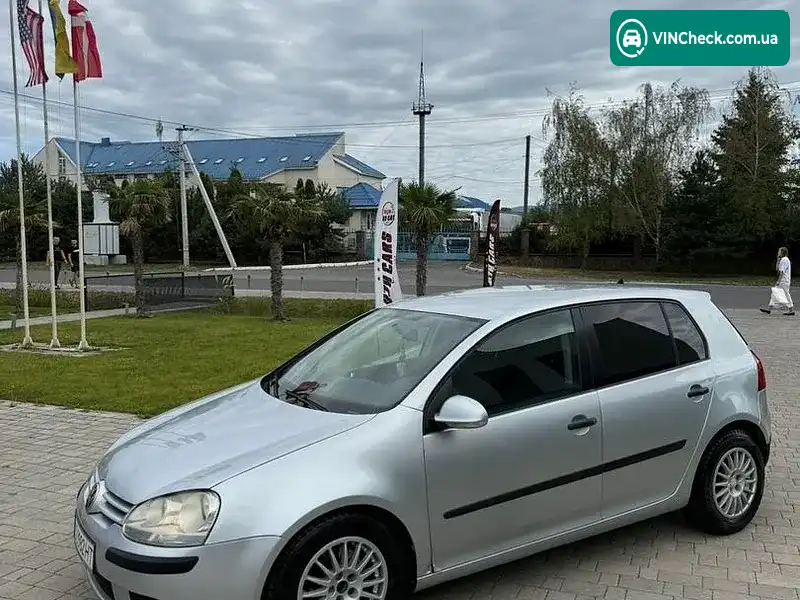 Volkswagen Golf 2005, фото з оголошення 2 з 9, VIN WVWZZZ1KZ6W077541