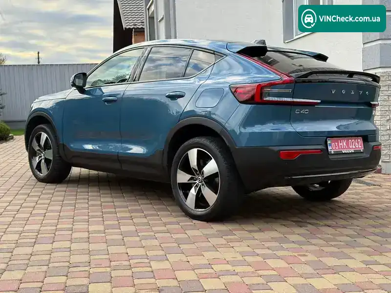 Volvo C40 Recharge 2022, фото з оголошення 2 з 12, VIN YV1XKEDV5P2039056