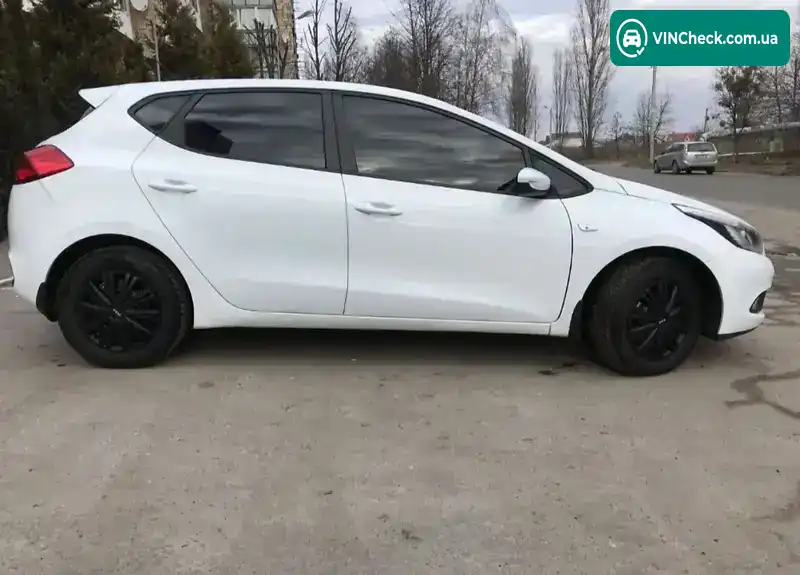 Kia Ceed 2013, фото з оголошення 2 з 13, VIN U5YHN512ADL069776