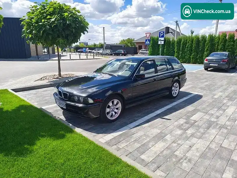 BMW 5 Series 2003, фото з оголошення 1 з 18, VIN WBADP01000GX14324