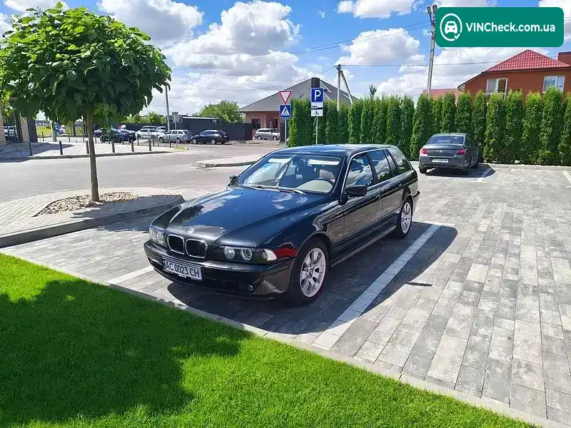 BMW 5 Series 2003, фото з оголошення 2 з 18, VIN WBADP01000GX14324