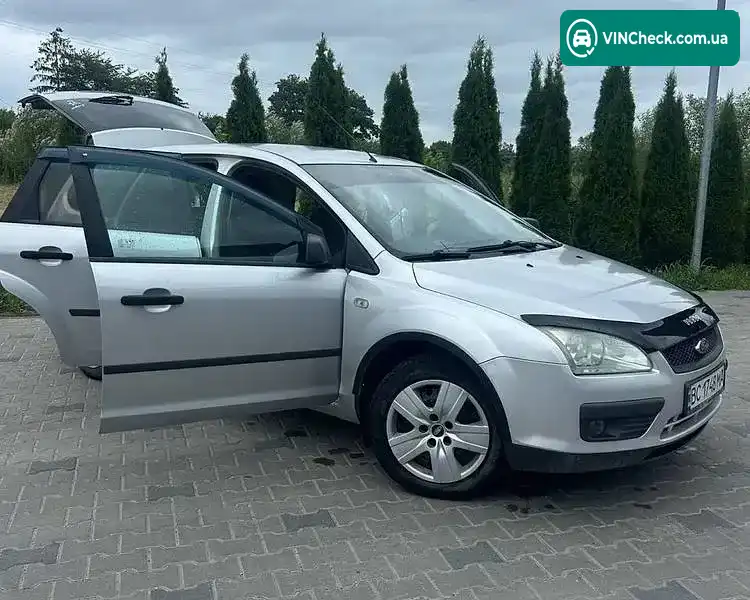 Ford Focus 2005, фото з оголошення 2 з 9, VIN WF0WXXGCDW5U67511