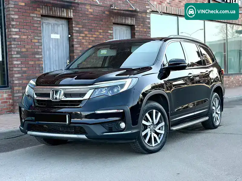 Honda Pilot 2018, фото з оголошення 2 з 20, VIN 5KBYF6870KB400139