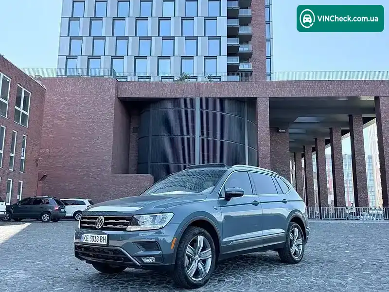 Volkswagen Tiguan 2021, фото з оголошення 2 з 20, VIN 3VV2B7AXXMM119752