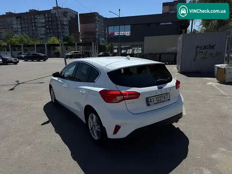 Ford Focus 2019, фото з оголошення 2 з 21, VIN WF0NXXGCHNKE10555