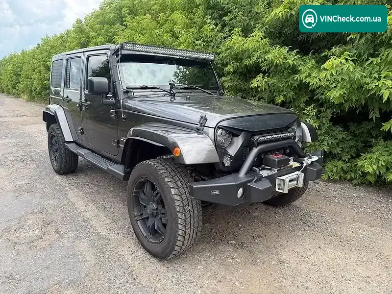 Jeep Wrangler 2016, фото з оголошення 2 з 8, VIN 1C4BJWEG2GL198975