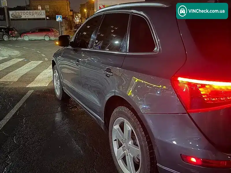 Audi Q5 2010, фото з оголошення 2 з 4, VIN WA1LFAFP8BA018291