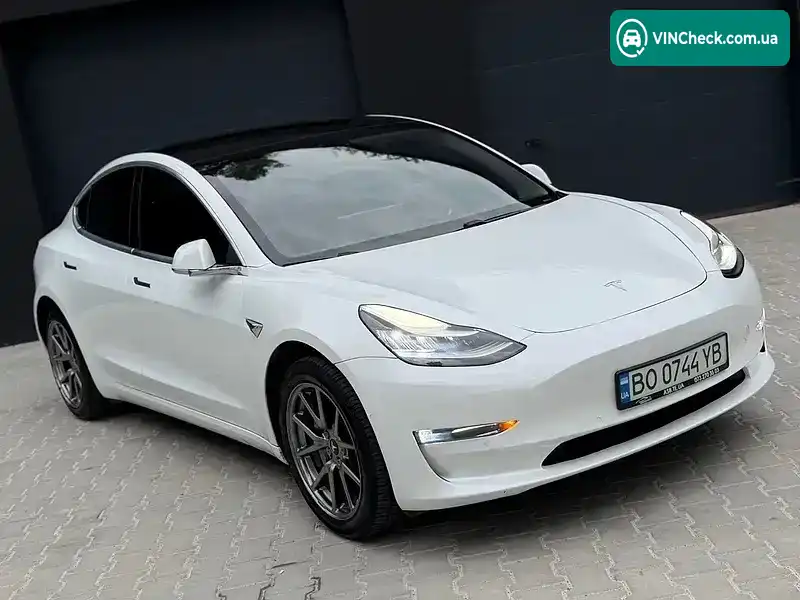 Tesla Model 3 2018, фото з оголошення 1 з 20, VIN 5YJ3E1EA3JF076823