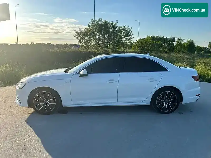 Audi A4 2018, фото з оголошення 2 з 17, VIN WAUENAF4XJA225543