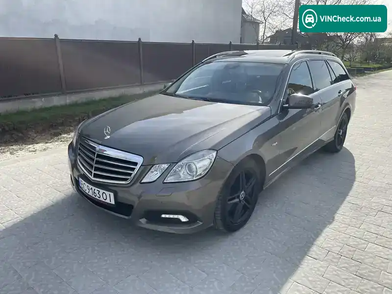 Mercedes-Benz E-Class 2010, фото з оголошення 2 з 16, VIN WDD2122251A190893