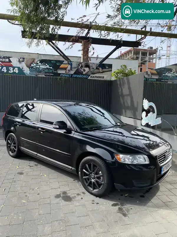 Volvo V50 2009, фото з оголошення 1 з 20, VIN YV1MW76F2A2531926