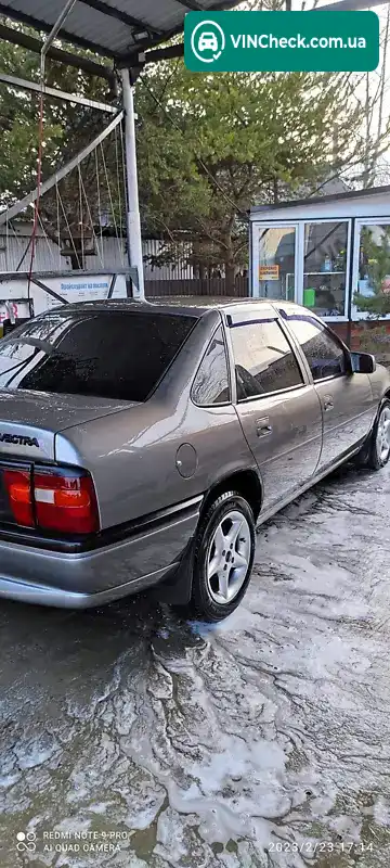 Opel Vectra 1993, фото з оголошення 2 з 9, VIN W0L000087P7548676