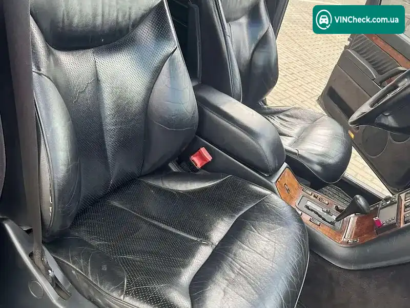Mercedes-Benz S-Class 1992, фото з оголошення 2 з 18, VIN WDB1400511A081802
