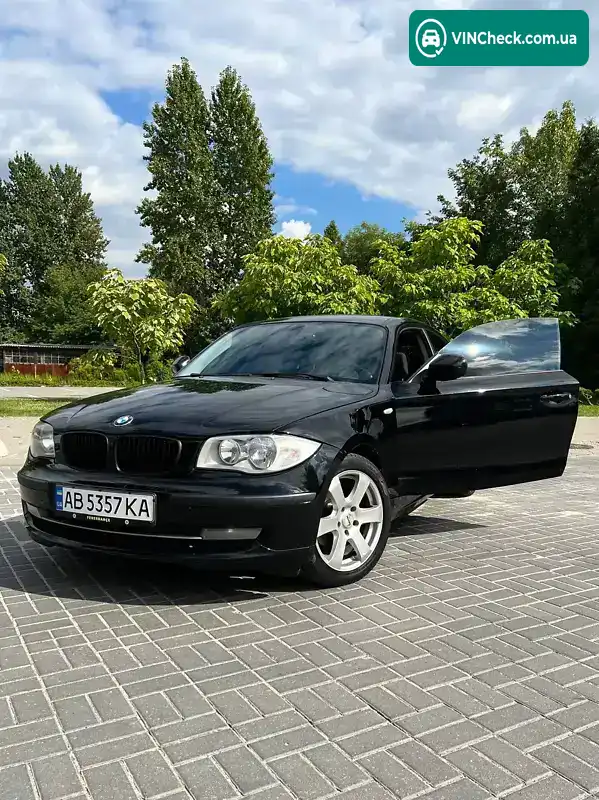 BMW 1 Series 2010, фото з оголошення 1 з 19, VIN WBAUK510X0VM90633