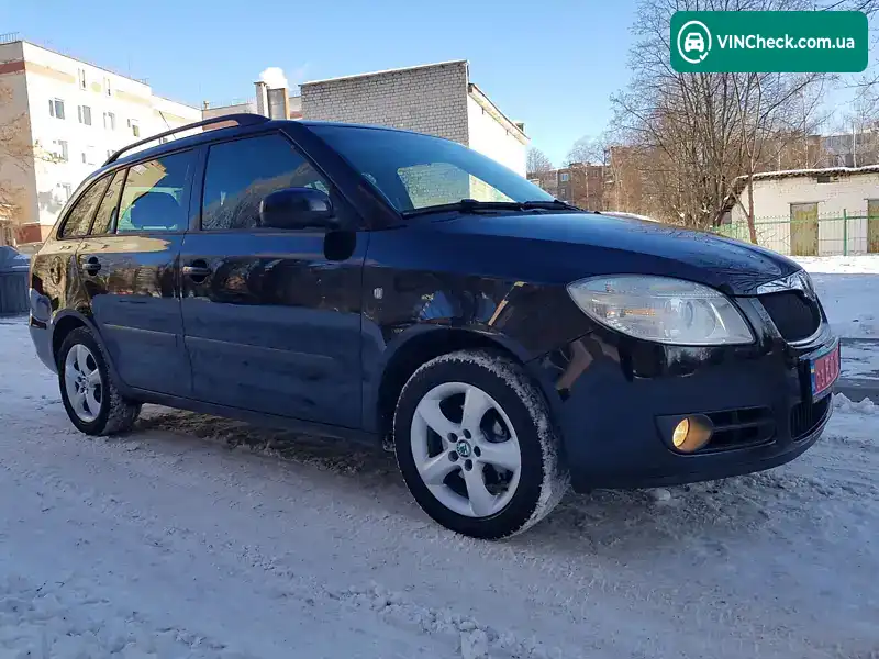 Skoda Fabia 2009, фото з оголошення 2 з 20, VIN TMBJD65J083182208
