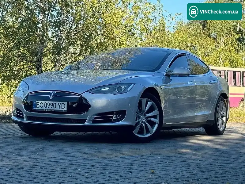 Tesla Model S 2013, фото з оголошення 2 з 20, VIN 5YJSA2CN5DFP26663