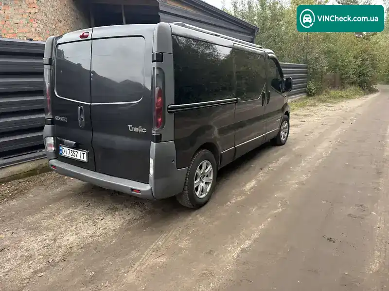 Renault Trafic 2005, фото з оголошення 2 з 6, VIN VF1FLBCB65V240456
