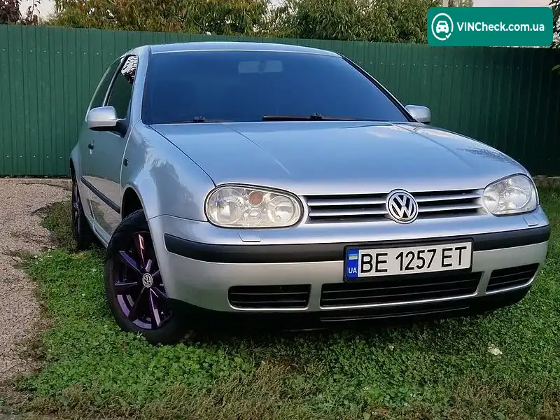 Volkswagen Golf 2002, фото з оголошення 1 з 10, VIN WVWZZZ1JZ3W333729
