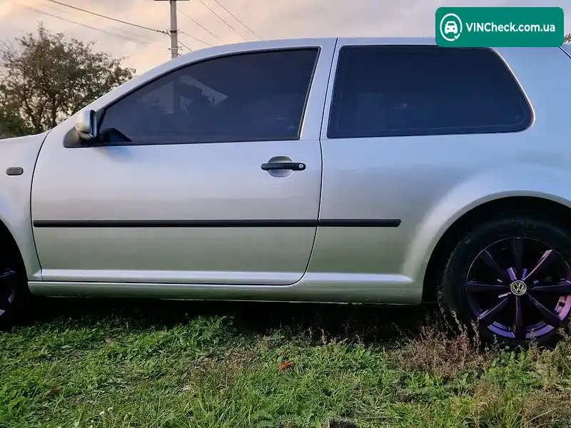 Volkswagen Golf 2002, фото з оголошення 2 з 10, VIN WVWZZZ1JZ3W333729