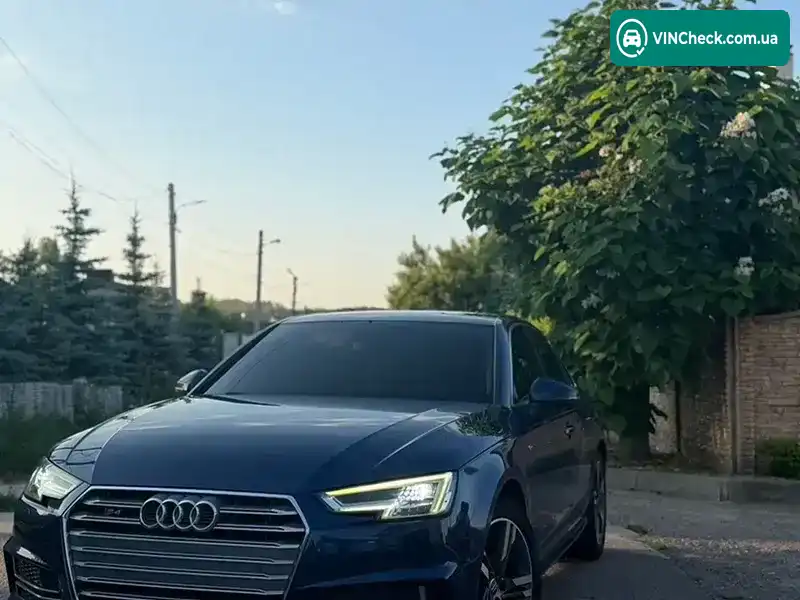 Audi A4 2017, фото з оголошення 1 з 20, VIN WAULMAF48HN068642
