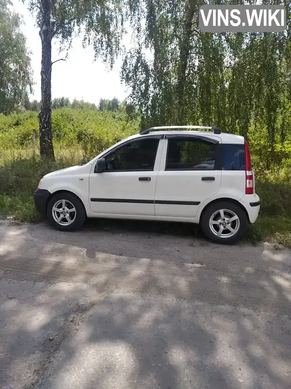 Fiat Panda 2010, фото з оголошення 1 з 8, VIN ZFA16900001705444