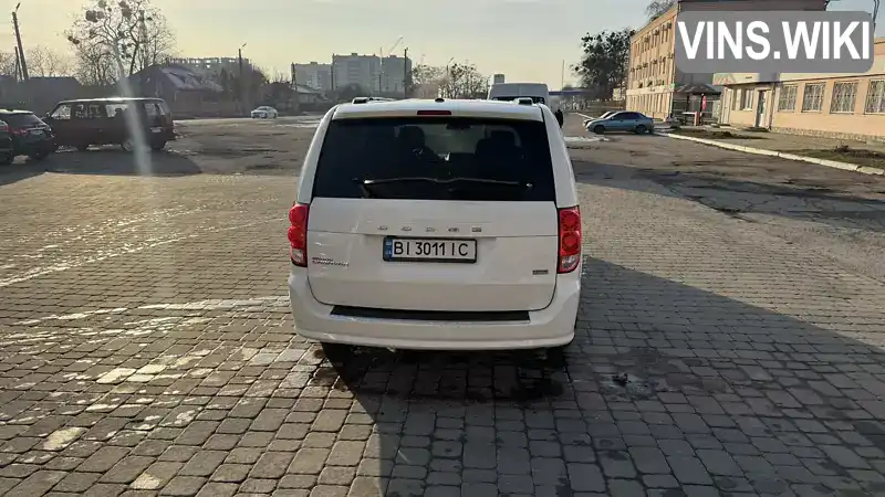 Dodge Grand Caravan 2011, фото з оголошення 2 з 10, VIN 2D4RN3DG2BR656603