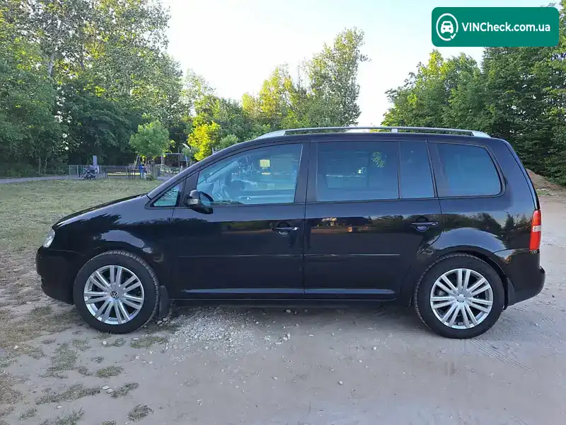 Volkswagen Touran 2006, фото з оголошення 2 з 13, VIN WVGZZZ1TZ6W197993