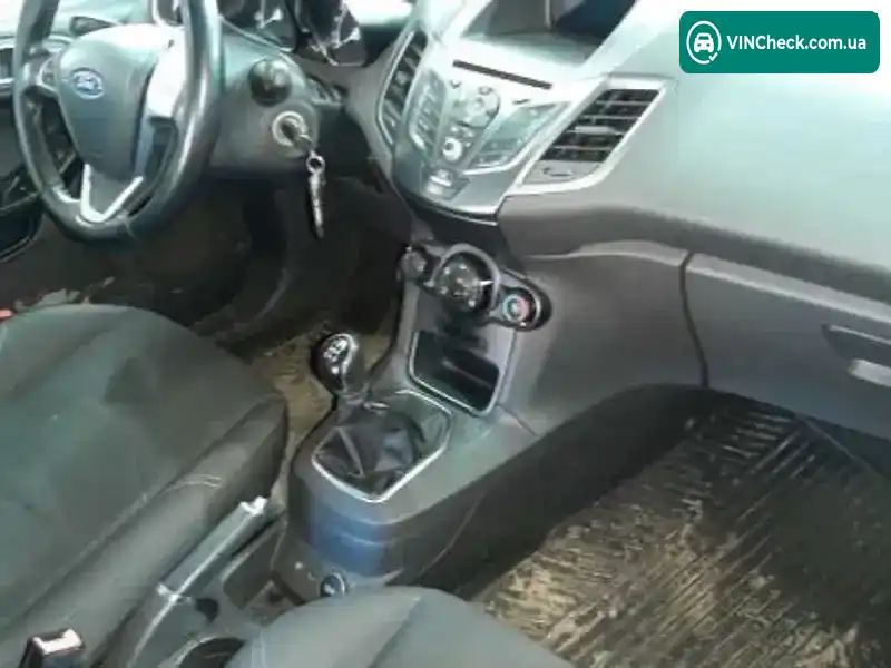Ford Fiesta 2015, фото з оголошення 2 з 9, VIN WF0DXXGAKDFM41873