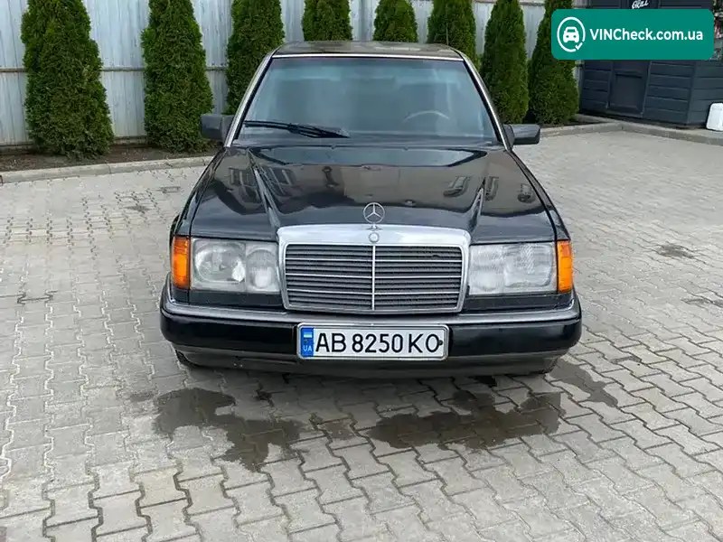Mercedes-Benz E-Class 1992, фото з оголошення 2 з 13, VIN WDB1241251B728075