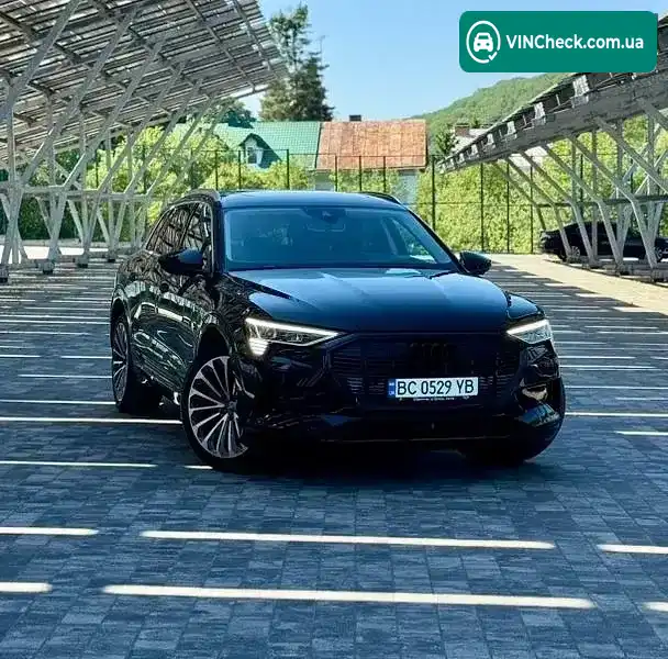 Audi e-tron 2019, фото з оголошення 2 з 20, VIN WA1VAAGE0KB008305