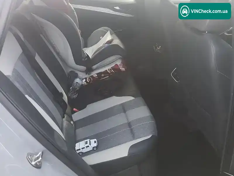Volkswagen ID.4 2022, фото з оголошення 1 з 9, VIN LFVVB9E67N5022016