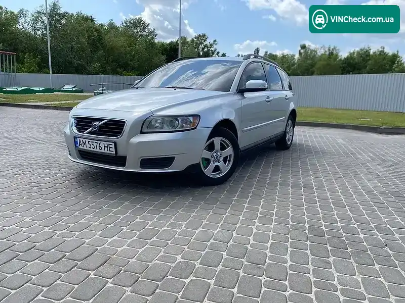 Volvo V50 2008, фото з оголошення 1 з 19, VIN YV1MW765292461300