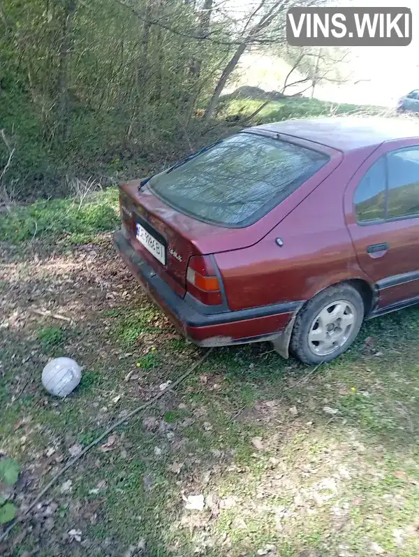 Nissan Primera 1993, фото з оголошення 2 з 5, VIN SJNFAAP10U0244478